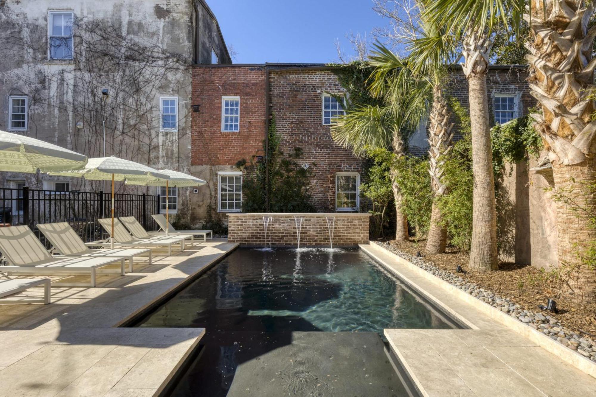 Historic B&B King Suite- Walk To King Charleston Exterior foto